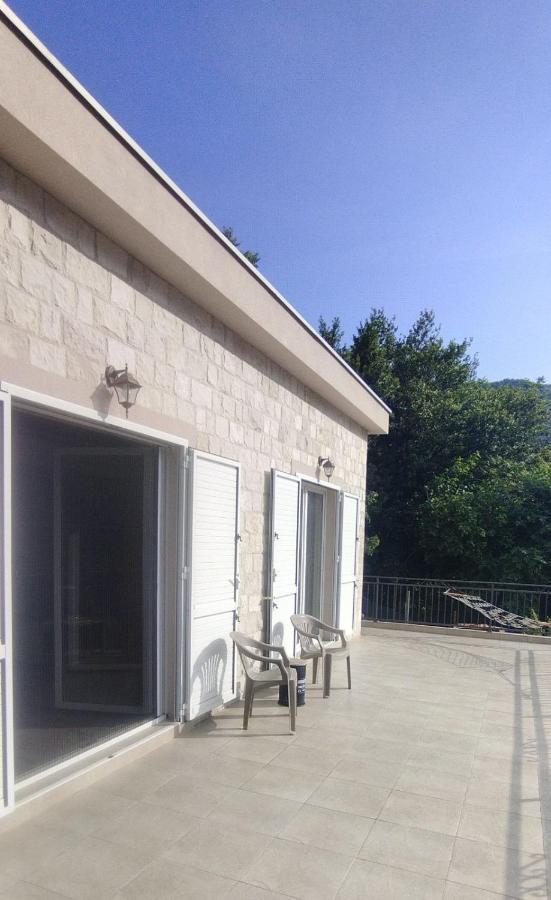 Guesthouse Nikoleta 2 Kotor Exterior foto